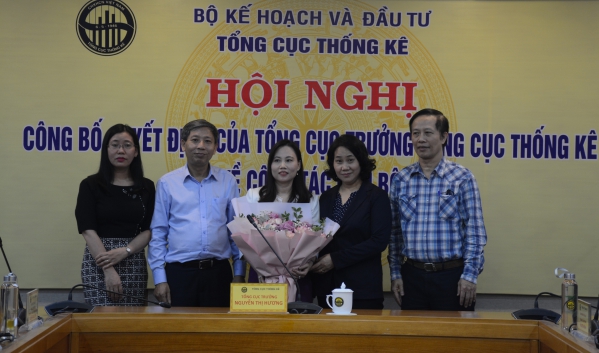 Hội nghị trực tuyến công bố quyết định của Tổng cục trưởng Tổng cục Thống kê về công tác cán bộ Vụ Thống kê Công nghiệp và Xây dựng 3