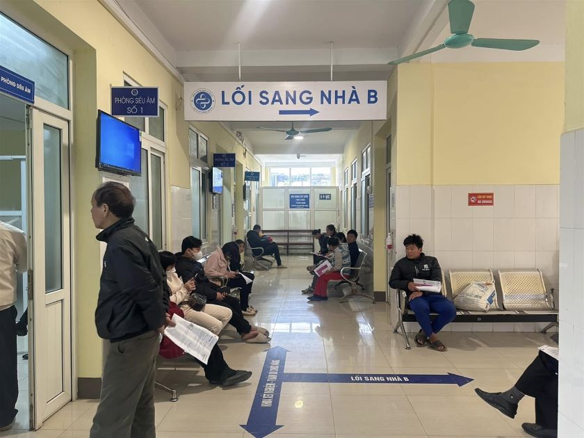 Bệnh viện Đa khoa thành phố Lào Cai: Nâng cao chất lượng dịch vụ y tế hướng tới sự hài lòng của người bệnh 2