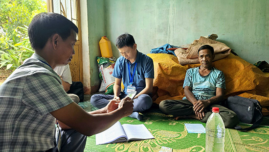 Phó Tổng cục trưởng Nguyễn Trung Tiến giám sát công tác thu thập thông tin điều tra 53 dân tộc thiểu số tại tỉnh  2