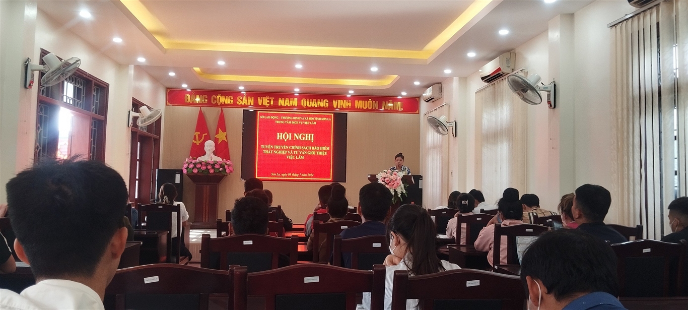 Trung tâm Dịch vụ việc làm Sơn La: Phát huy tốt vai trò cầu nối “người tìm việc - việc tìm người” 1