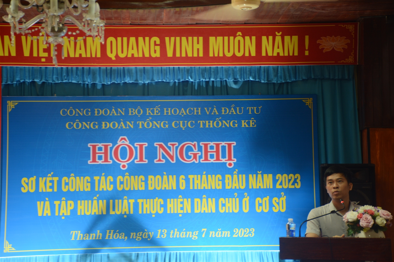 Công đoàn Tổng cục Thống kê sơ kết công tác công đoàn 6 tháng đầu năm, triển khai kế hoạch công tác 6 tháng cuối năm 2023 và tập huấn công tác công đoàn 7