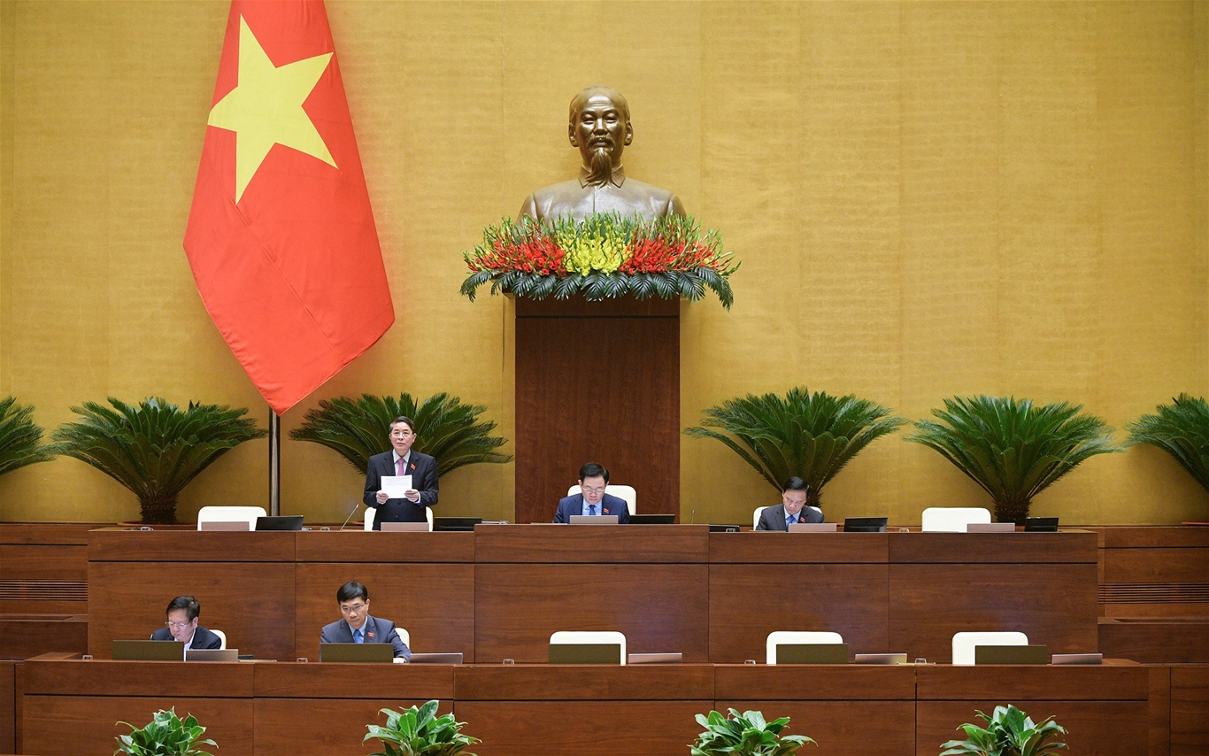 Quốc hội đặt mục tiêu tăng trưởng GDP năm 2024 từ 6-6,5%