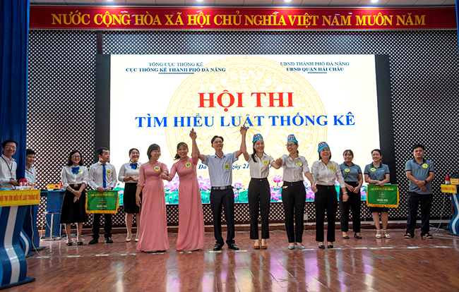 Cục thống kê thành phố Đà Nẵng phối hợp với UBND quận Hải Châu tổ chức hội thi “Tìm hiểu về luật thống kê” 3