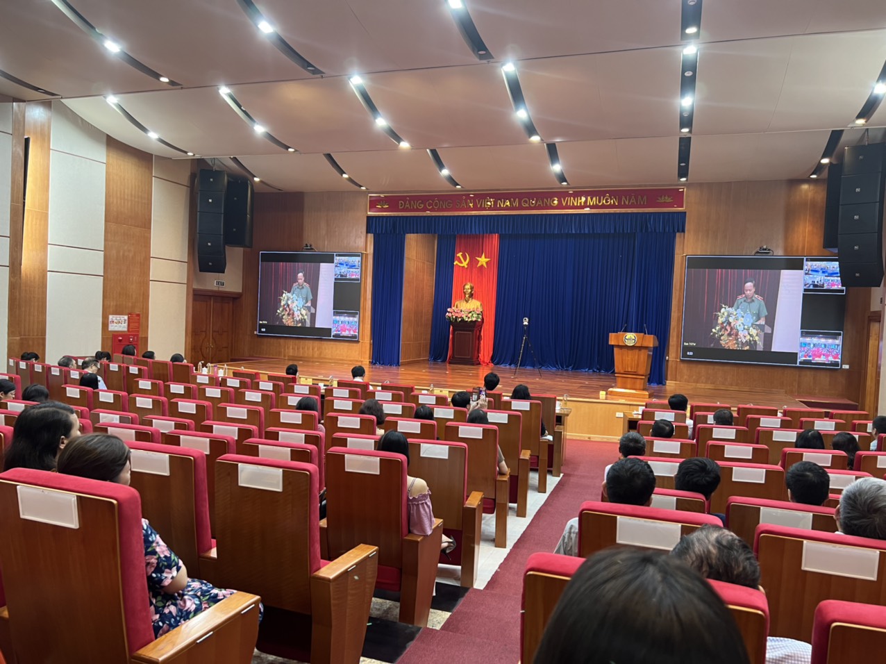 Tổng cục Thống kê dự Hội nghị trực tuyến Báo cáo viên Trung ương tháng 6/2023 do Ban Tuyên giáo Trung ương tổ chức 1