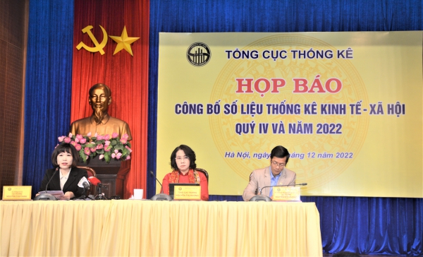 Họp báo công bố số liệu thống kê kinh tế - xã hội quý IV và năm 2022 1