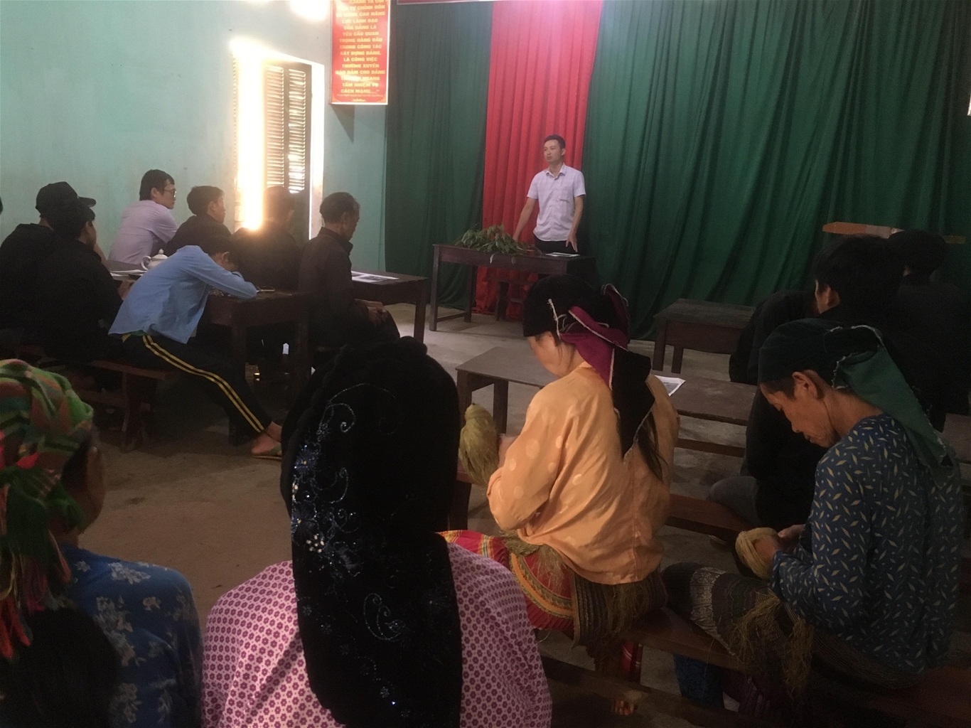 Những chuyển biến tích cực trong việc bảo vệ và chăm sóc sức khỏe người dân trên Cao nguyên đá Đồng Văn 1