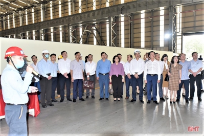 Tổng cục thống kê làm việc với UBND tỉnh Hà Tĩnh 9