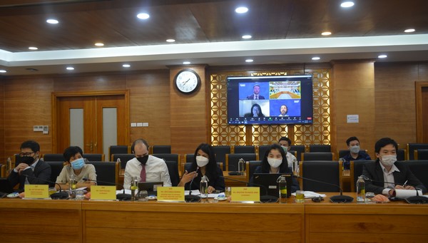 Tổng cục Thống kê làm việc với Quỹ tiền tệ quốc tế (IMF) 1