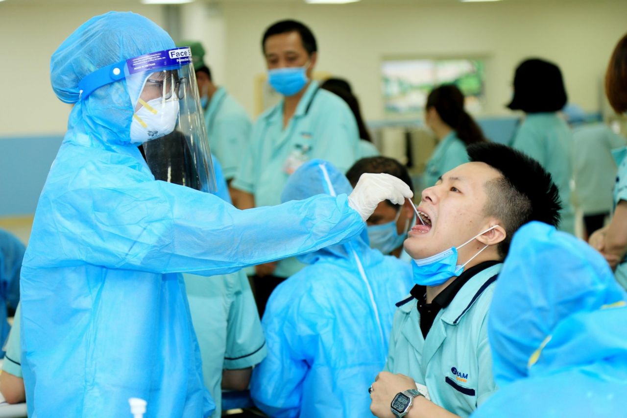Hà Nam: Y tế phục vụ đắc lực cho phát triển kinh tế và thực hiện các mục tiêu an sinh xã hội 1