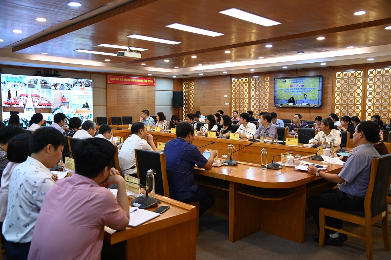 Hội nghị tập huấn phương án Điều tra đột xuất đánh giá tác động của dịch Covid-19 đến hoạt động sản xuất kinh doanh của doanh nghiệp 2