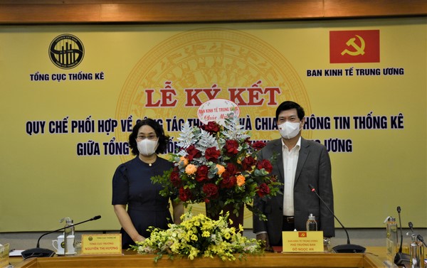 Lễ ký kết Quy chế phối hợp về công tác thống kê và chia sẻ thông tin thống kê giữa Tổng cục Thống kê và Ban Kinh tế Trung ương 3