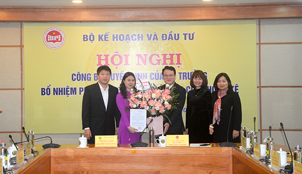 Hội nghị công bố Quyết định của Bộ trưởng Bộ Kế hoạch và Đầu tư bổ nhiệm Phó Tổng cục trưởng TCTK 2