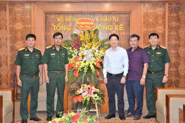 Lãnh đạo Tổng cục Thống kê tiếp đón Đoàn Lãnh đạo Cục Kế hoạch và Đầu tư, Bộ Quốc Phòng chúc mừng Kỷ niệm 75 năm thành lập ngành Thống kê (06/5/1646 - 06/5/2021) 1