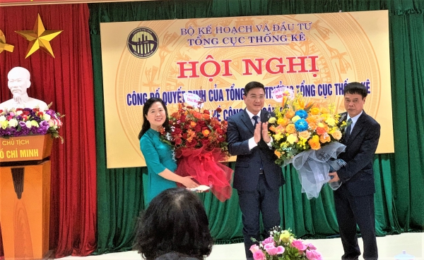 Hội nghị công bố Quyết định của Tổng cục trưởng TCTK về công tác cán bộ của Cục Thống kê tỉnh Vĩnh Phúc 1