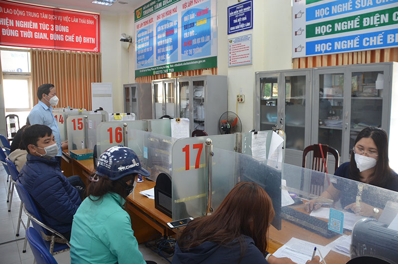 Trung tâm Dịch vụ việc làm Thái Bình: Phát huy tốt vai trò cầu nối “người tìm việc - việc tìm người” 1