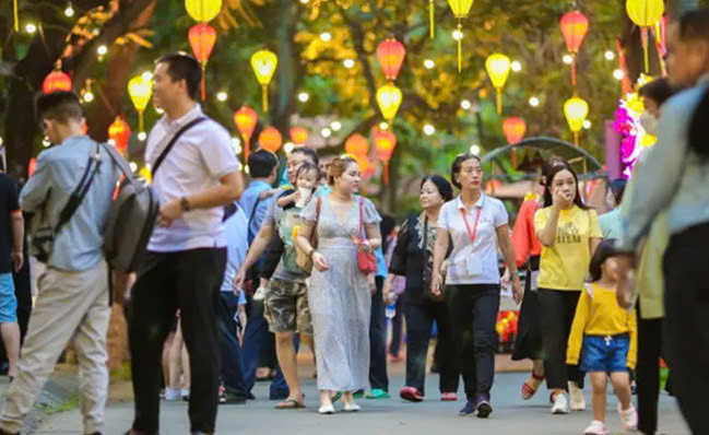 Bức trang kinh tế 10 tháng nhiều điểm sáng 2