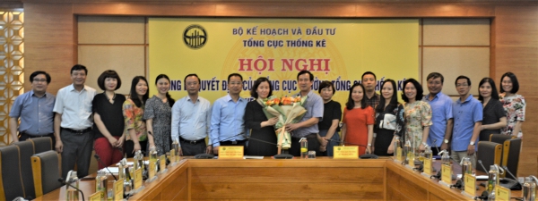 Hội nghị trực tuyến công bố Quyết định  về công tác cán bộ của Vụ Hệ thống Tài khoản quốc gia 3