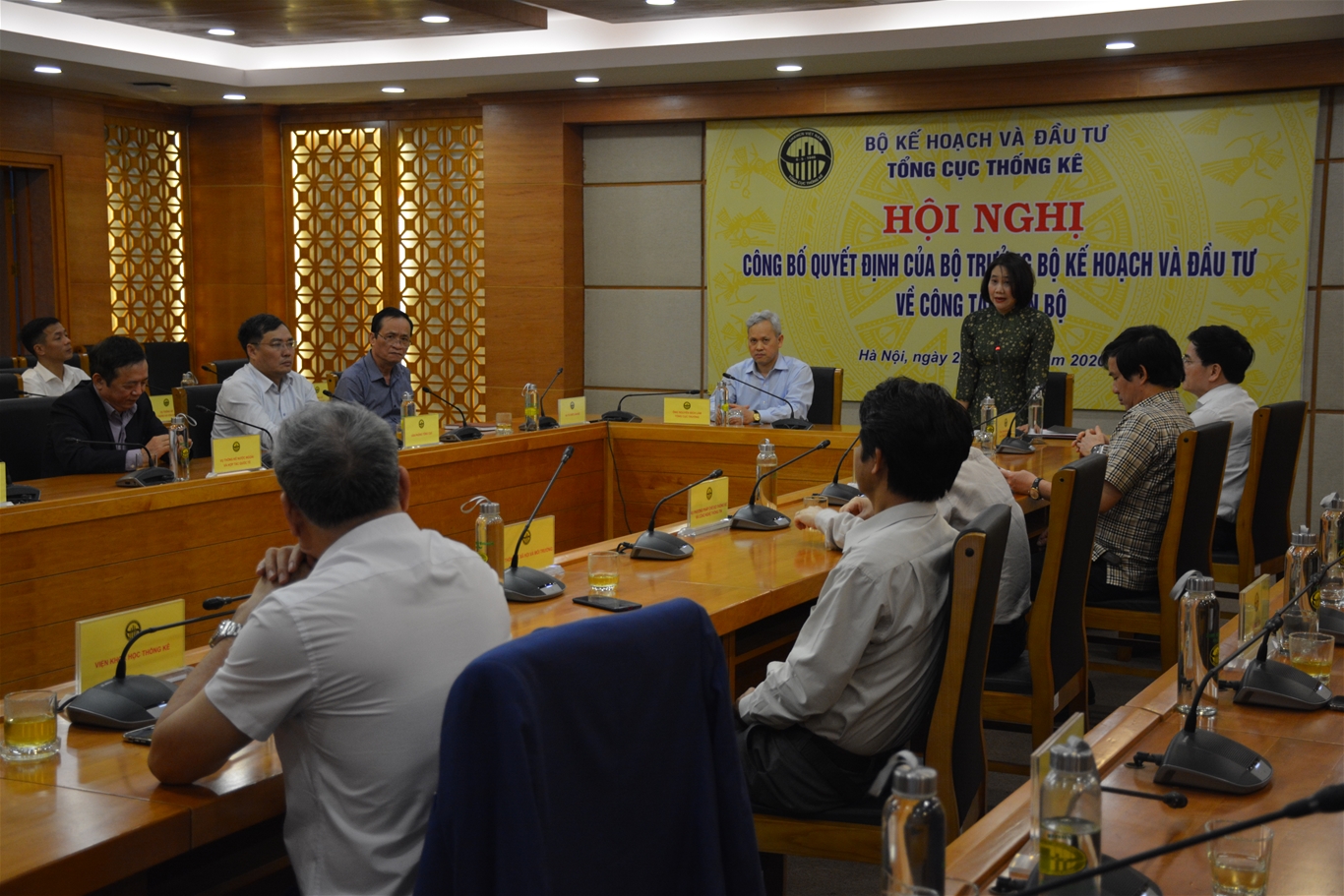 Hội nghị công bố quyết định của Bộ trưởng Bộ Kế hoạch và Đầu tư về công tác cán bộ của Tổng cục Thống kê 1