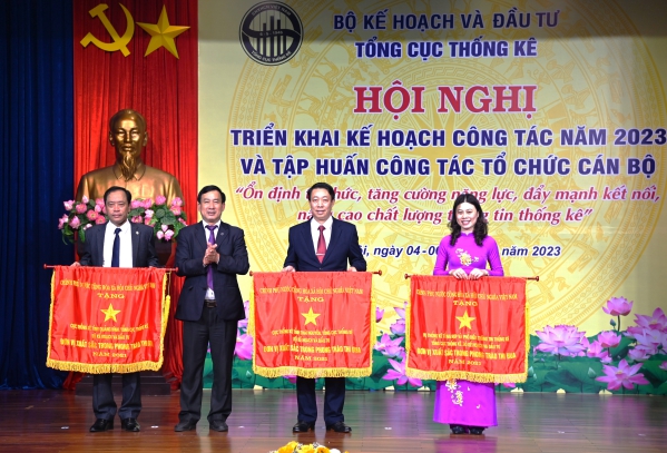 Tổng cục Thống kê tổ chức Hội nghị Triển khai kế hoạch công tác năm 2023 13