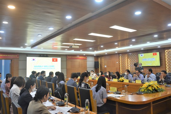 Tổng cục Thống kê tiếp xã giao Đoàn Thống kê Hàn Quốc KOSTAT 2