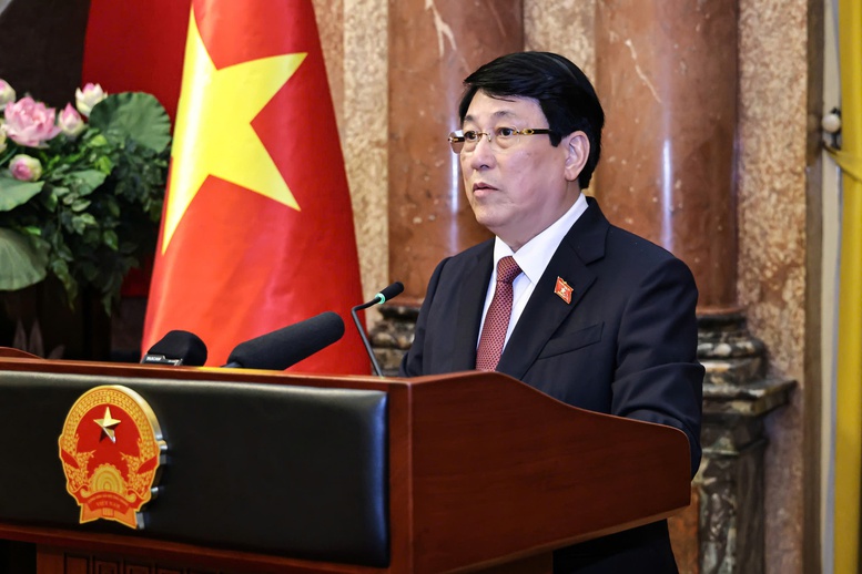 Chủ tịch nước trao quyết định bổ nhiệm các Phó Thủ tướng và Bộ trưởng nhiệm kỳ 2021-2026 2