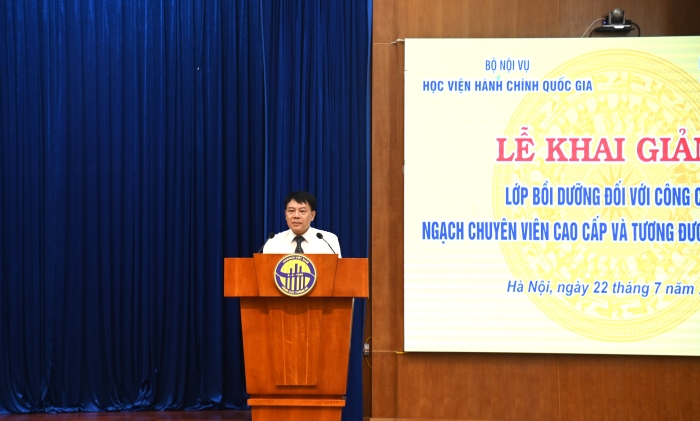 Tổng cục Thống kê khai giảng Lớp Bồi dưỡng đối với công chức ngạch chuyên viên cao cấp và tương đương khóa 20/2024