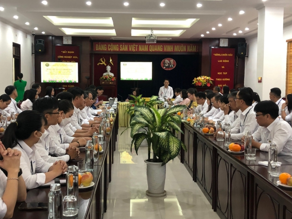 Đoàn công tác của Tổng cục Thống kê làm việc tại Đà Nẵng 4