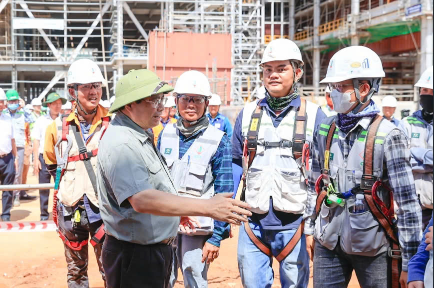 Đổi mới, bứt phá, đưa đất nước vững bước tiến vào kỷ nguyên vươn mình 8