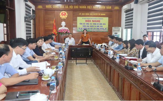 Tổng kết công tác Thống kê năm 2023, triển khai nhiệm vụ năm 2024 tại huyện Vũ Quang, tỉnh Hà Tĩnh 2