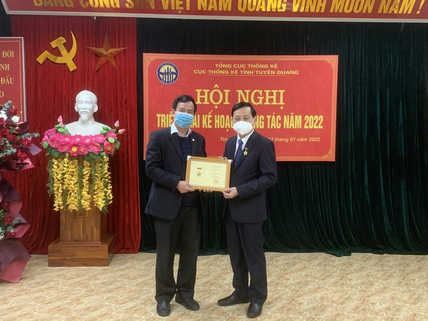 Lãnh đạo Tổng cục Thống kê tham dự Hội nghị triển khai kế hoạch công tác năm 2022 của Cục Thống kê tỉnh Tuyên Quang 2