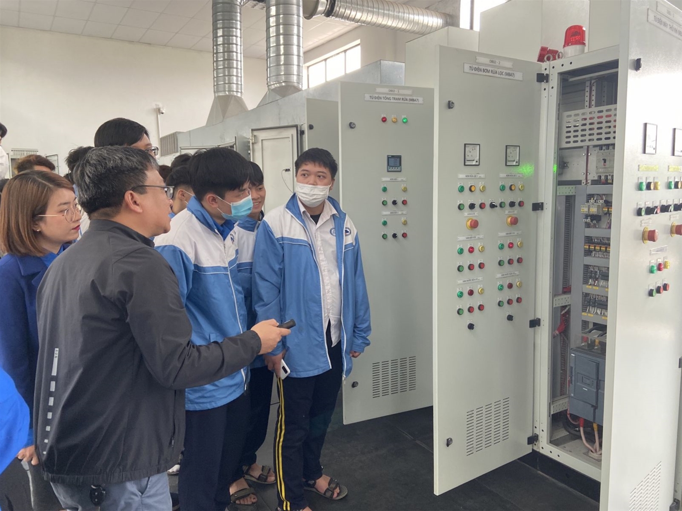 TRƯỜNG TRUNG CẤP KỸ THUẬT - NGHIỆP VỤ HẢI PHÒNG: TĂNG CƯỜNG LIÊN KẾT ĐÀO TẠO VỚI DOANH NGHIỆP 1