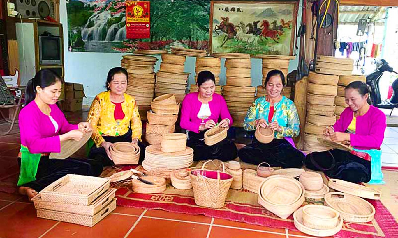 Huyện Lạc Sơn: Bước chuyển mình mạnh mẽ trong phát triển kinh tế - xã hội 3