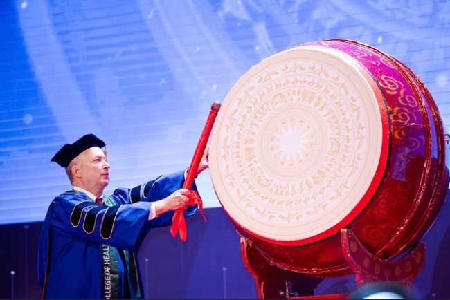 Tổng cục trưởng Nguyễn Thị Hương tham dự Lễ Khai giảng năm học 2024-2025 của VinUni 3