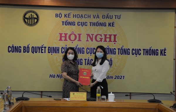 Hội nghị công bố quyết định của Tổng cục trưởng Tổng cục Thống kê về công tác cán bộ thuộc Tổng cục Thống kê 1