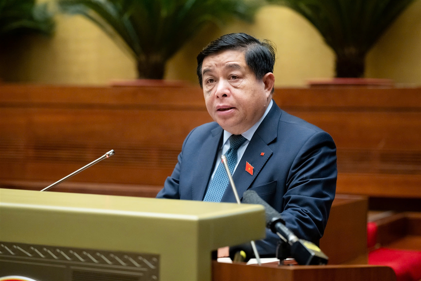 Bám sát mục tiêu tăng trưởng 8% trở lên năm 2025 3