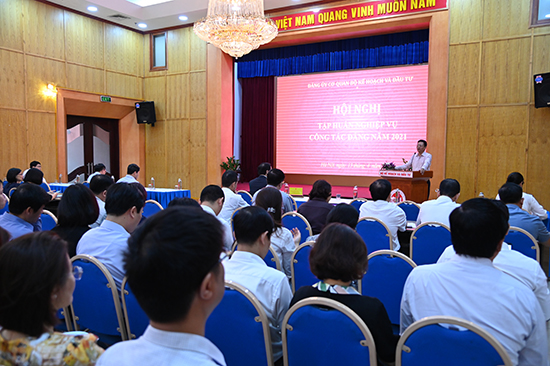 Đảng ủy cơ quan Bộ kế hoạch và Đầu tư tổ chức Hội nghị tập huấn nghiệp vụ công tác Đảng năm 2021. 1