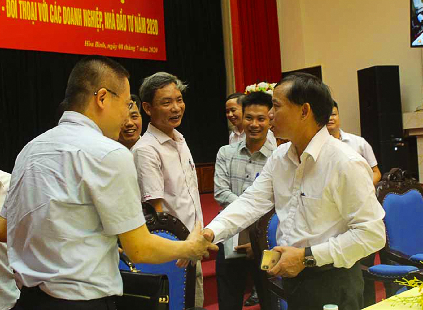 Hòa Bình: Huy động các nguồn lực cho đầu tư phát triển kinh tế - xã hội 4