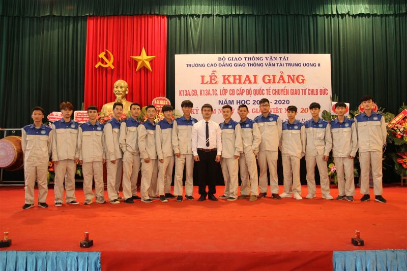 Hải Phòng phát triển nguồn nhân lực phục vụ cho thu hút đầu tư và phát triển kinh tế - xã hội 2