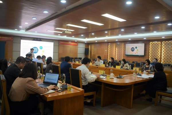 Họp báo cáo tiến độ thực hiện  Dự án Xây dựng Hệ thống thông tin thống kê điện tử 1
