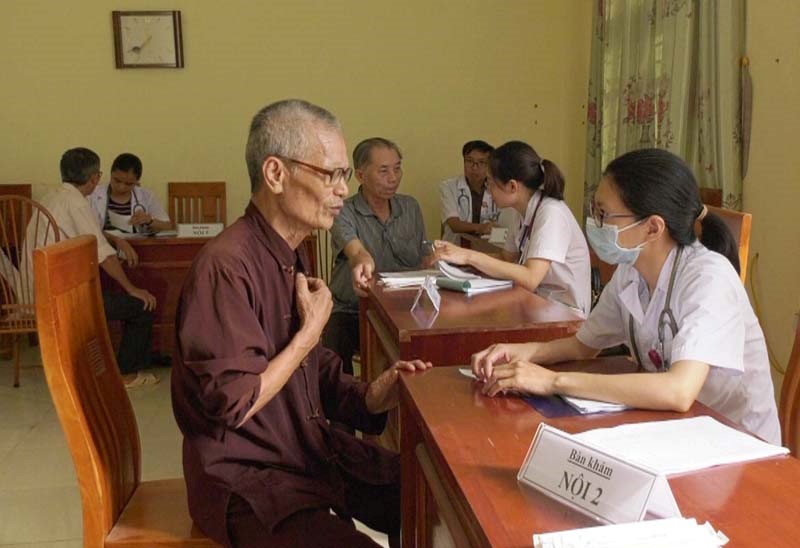 Hòa Bình: Chú trọng bảo vệ, chăm sóc và nâng cao sức khỏe nhân dân 2