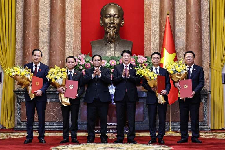Chủ tịch nước trao quyết định bổ nhiệm các Phó Thủ tướng và Bộ trưởng nhiệm kỳ 2021-2026 1