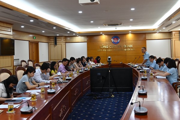 Tổng cục Thống kê và Tổng cục Hải quan họp thống nhất số liệu xuất, nhập khẩu hàng hóa hàng tháng 2