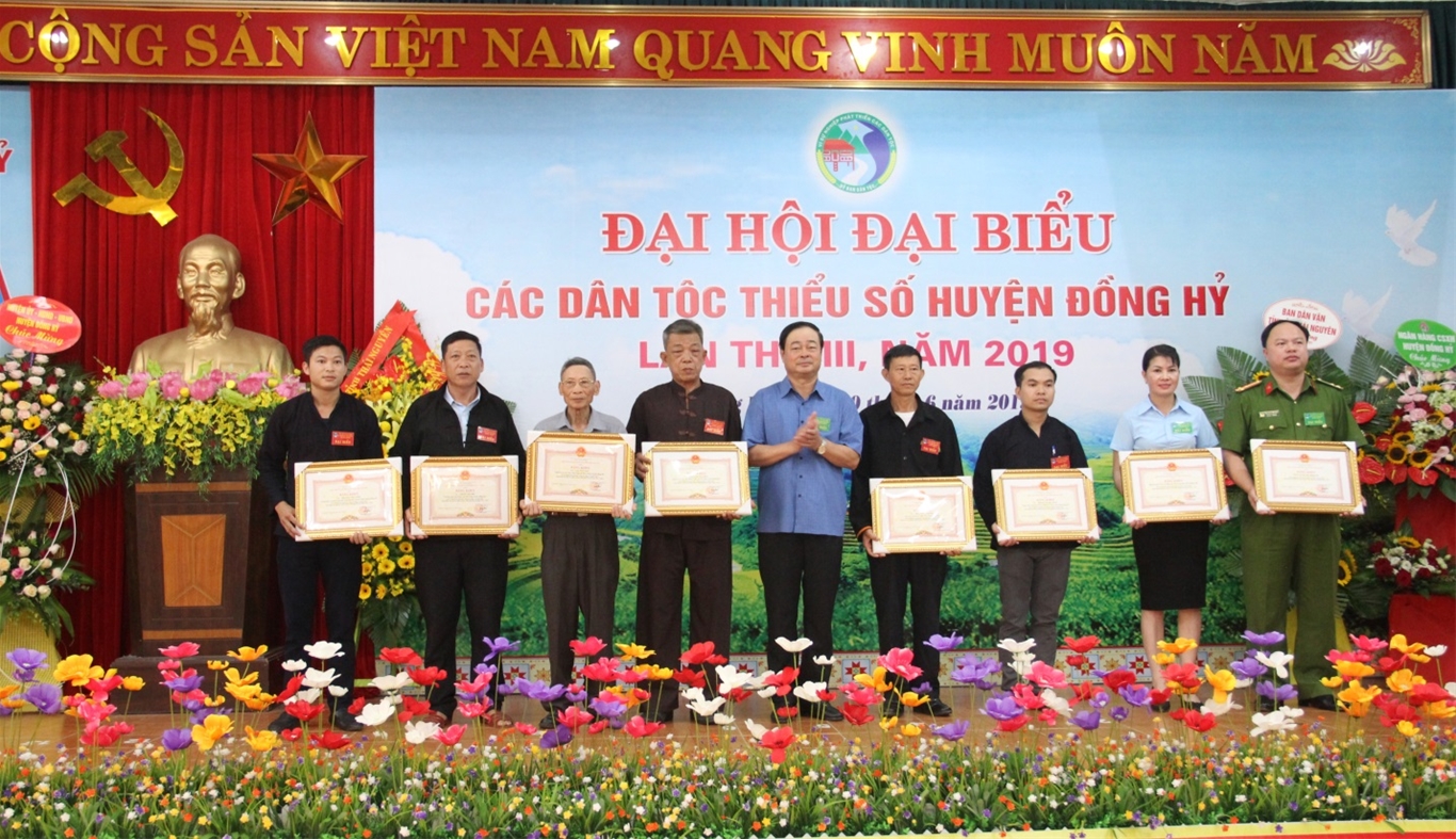 Huyện Đồng Hỷ: Đẩy mạnh đầu tư phát triển kết cấu hạ tầng kinh tế - xã hội đối với vùng đồng bào dân tộc và miền núi