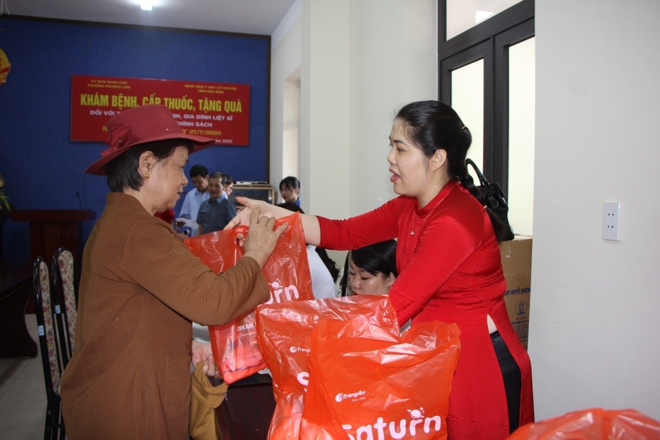 Bệnh viện Y học cổ truyền Hòa Bình: Không ngừng nâng cao chất lượng phục vụ bệnh nhân 2