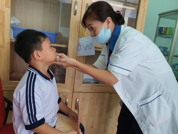 Sức khỏe học đường vì sự phát triển toàn diện về thể chất  và tinh thần cho học sinh 1