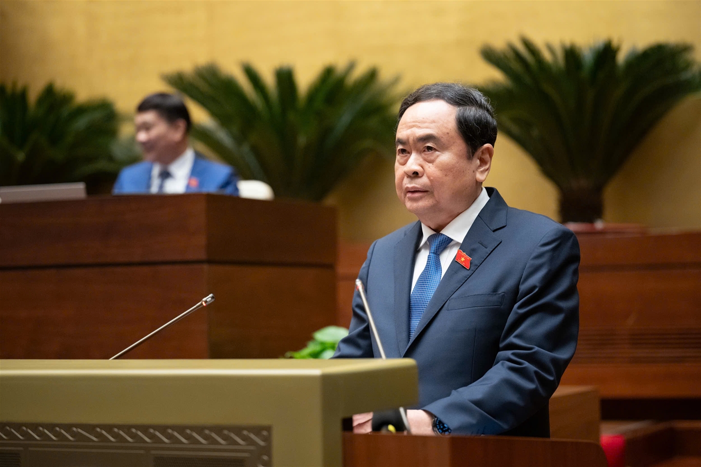 Kỳ họp bất thường lần thứ 9 đã thành công tốt đẹp 1