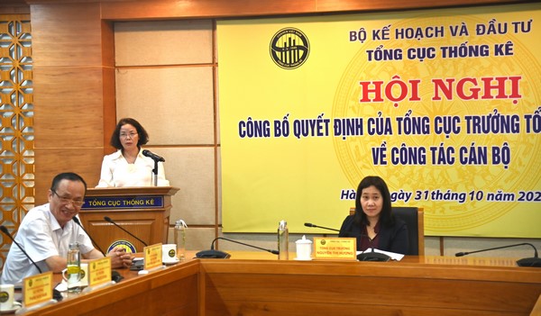 Hội nghị công bố quyết định về công tác cán bộ của Tổng cục Thống kê 3