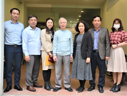 Tổng cục trưởng Tổng cục Thống kê đến thăm và chúc Tết Nhâm Dần 2022 nguyên Tổng cục trưởng TCTK Lê Văn Toàn và Đỗ Thức  2