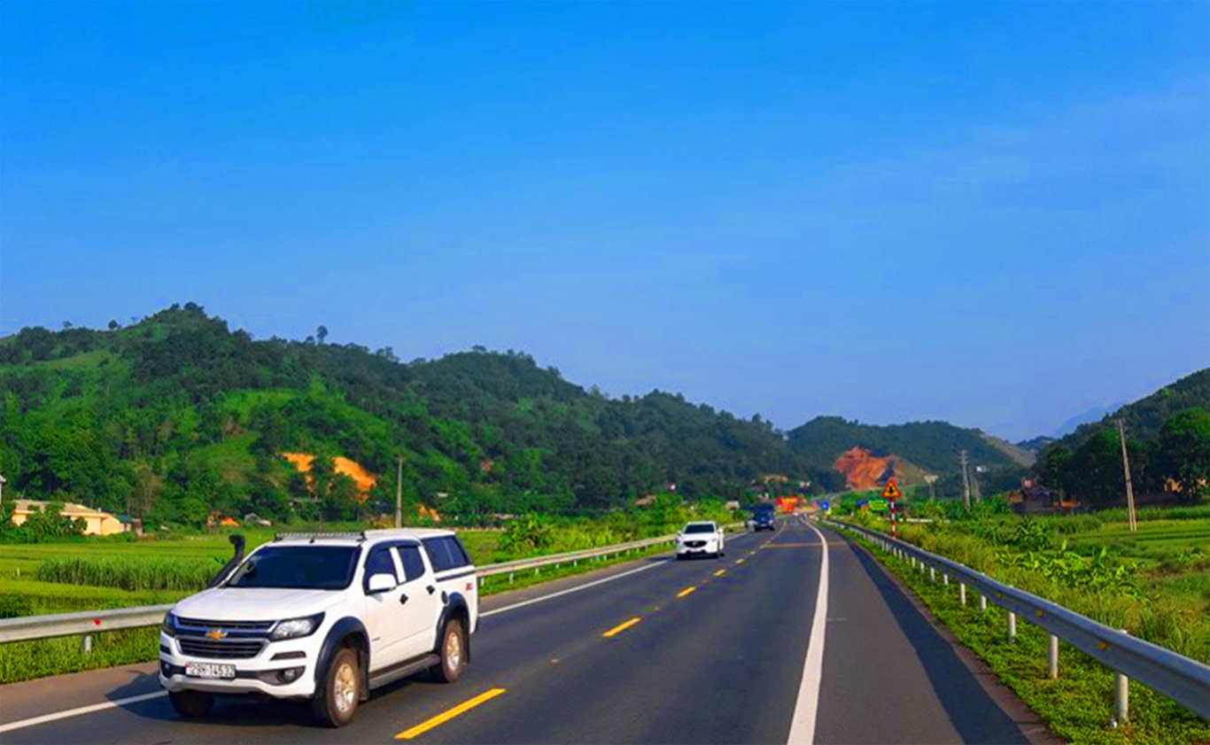 Hòa Bình: Huy động các nguồn lực cho đầu tư phát triển kinh tế - xã hội 3
