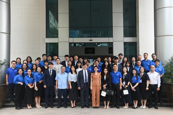 Phó Tổng cục trưởng Đỗ Thị Ngọc tiếp và làm việc với Đoàn Thanh niên Hàn Quốc 7